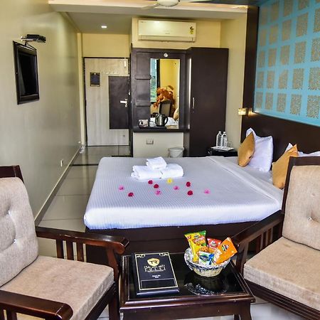 Hotel Tulsi Residency Bhuj Exterior photo