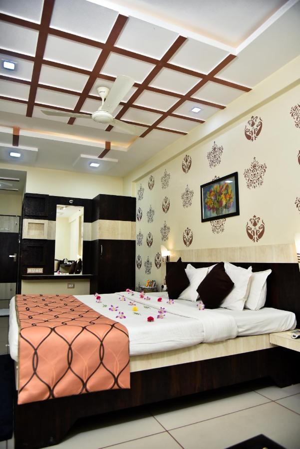 Hotel Tulsi Residency Bhuj Exterior photo